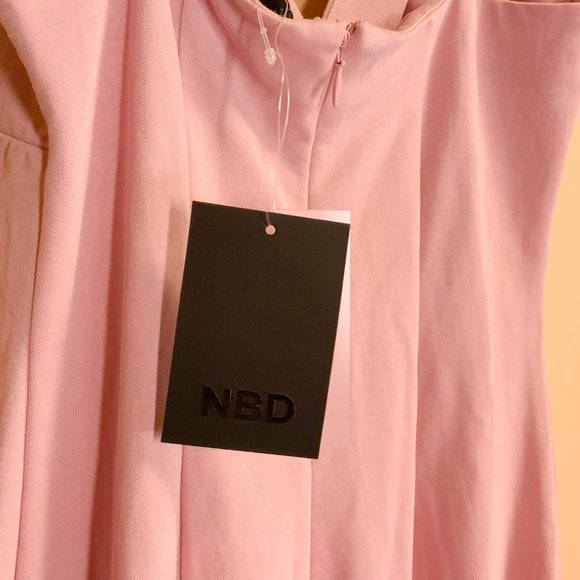 (NWT) NBD Synthetic Rocky Gown in Pink - Picture 5 of 6